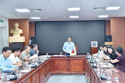 Ban Pháp chế HĐND thành phố thẩm tra các báo cáo, tờ trình, dự thảo Nghị quyết trình tại Kỳ họp thứ 30 (kỳ họp chuyên đề) HĐND thành phố khóa XVI