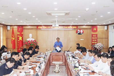 Ban Pháp chế HĐND thành phố làm việc với Chi cục Hải quan khu vực III về công tác đấu tranh chống buôn lậu và hàng giả